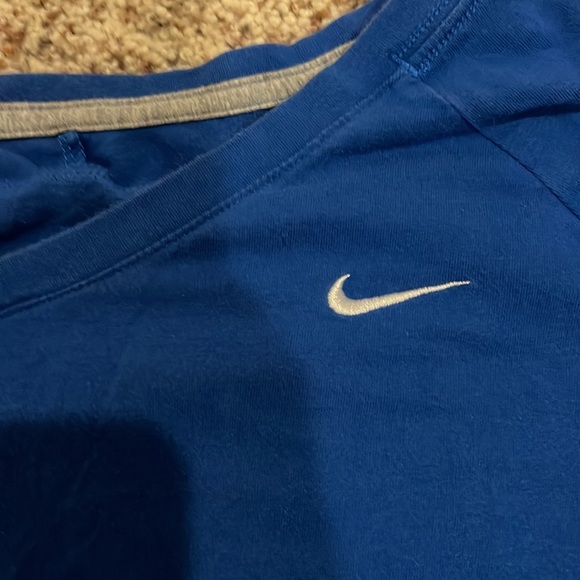 Blue Nike Shirt M - Picture 2 of 7